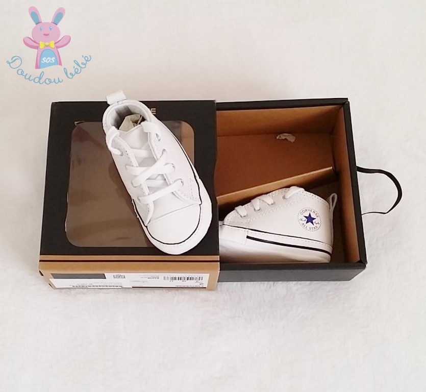 converse taille 18 blanche